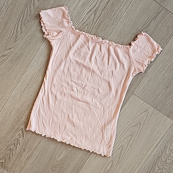Hollister Soft Girl Petal Pink Ribbed Scalloped Top, Med - Picture 1 of 6